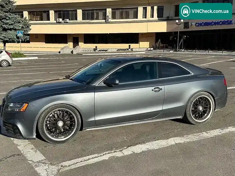 Audi A5 2011, фото з оголошення 2 з 8, VIN WAULFAFR2CA001380