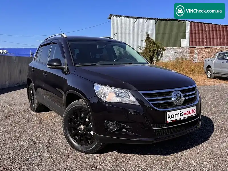 Volkswagen Tiguan 2010, фото з оголошення 1 з 20, VIN WVGAV7AX7AW521060