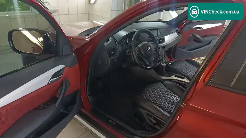 BMW X1 2010, фото з оголошення 2 з 11, VIN WBAVN31060VN53968