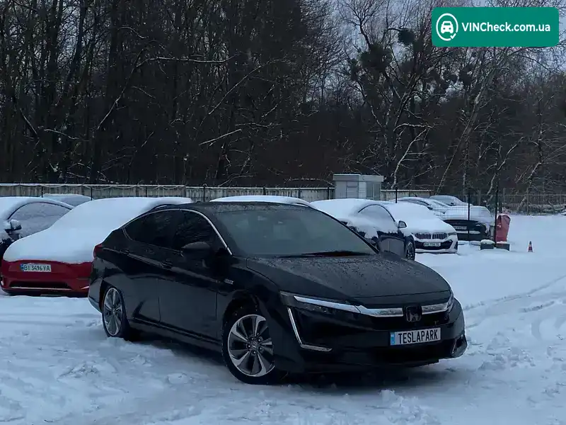 Honda Clarity 2017, фото з оголошення 2 з 21, VIN JHMZC5F38JC004860