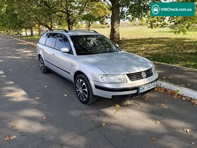 Volkswagen Passat 2000, фото з оголошення 1 з 13, VIN WVWZZZ3BZYE417296