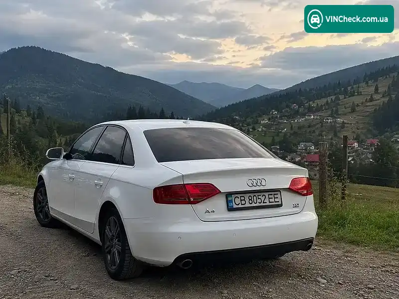 Audi A4 2010, фото з оголошення 2 з 20, VIN WAUZZZ8K0BN032716