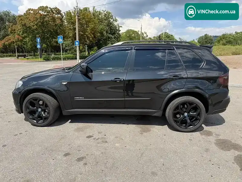 BMW X5 2009, фото з оголошення 2 з 9, VIN Y79FF41000LC46791