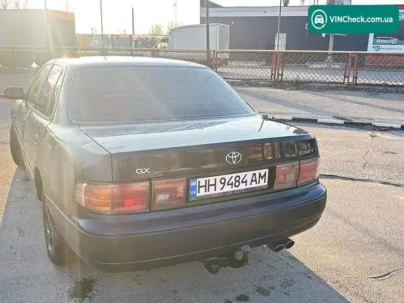 Toyota Camry 1992, фото з оголошення 1 з 9, VIN JT153VV1000069084