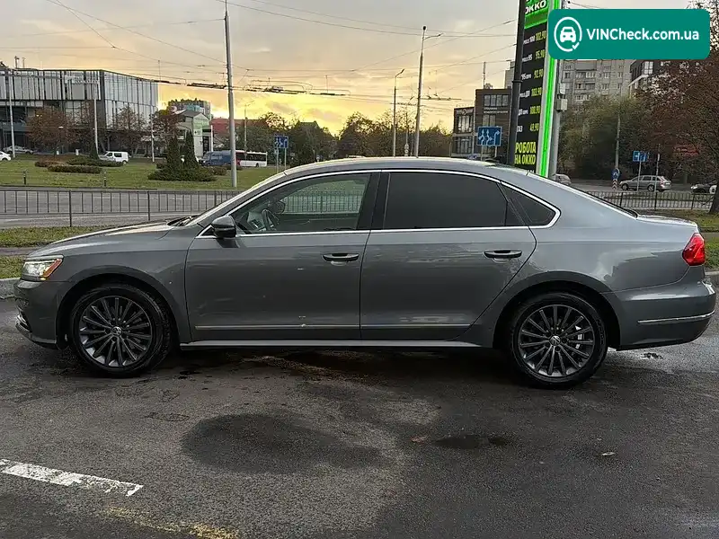 Volkswagen Passat 2015, фото з оголошення 2 з 20, VIN 1VWBS7A39GC021777