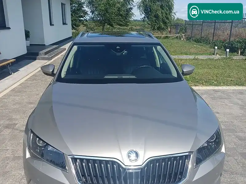 Skoda Superb 2017, фото з оголошення 1 з 7, VIN TMBJJ7NP1J7501276