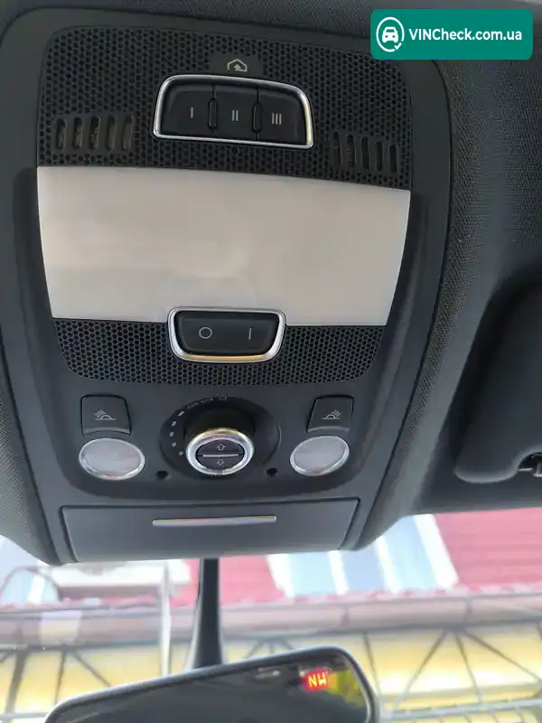 Audi Q5 2012, фото з оголошення 2 з 20, VIN WA1LFAFP2CA121370