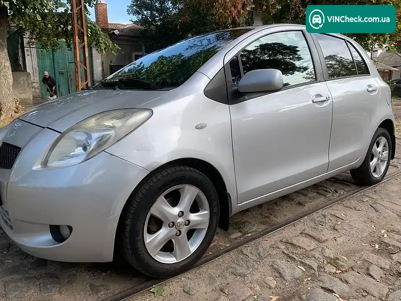 Toyota Yaris 2007, фото з оголошення 2 з 18, VIN VNKKL96390A151894