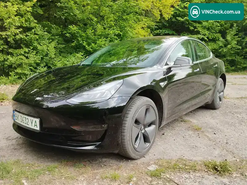 Tesla Model 3 2019, фото з оголошення 2 з 17, VIN 5YJ3E1EA0KF193194