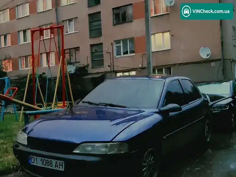 Opel Vectra 1997, фото з оголошення 1 з 8, VIN W0L000086H6100642