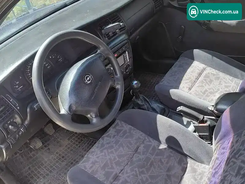 Opel Vectra 1997, фото з оголошення 2 з 8, VIN W0L000086H6100642