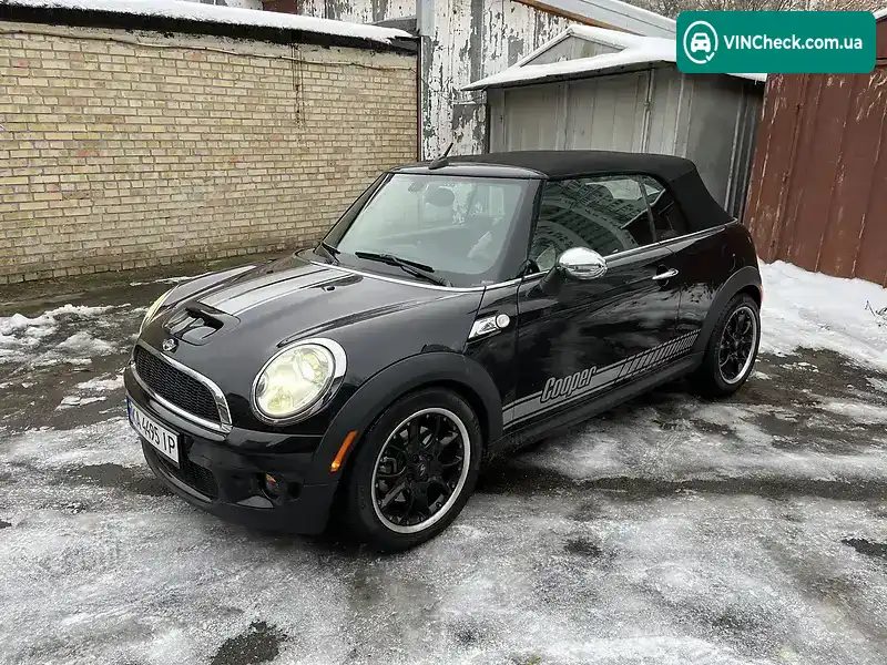 MINI Hatch 2009, фото з оголошення 2 з 19, VIN WMWMS335X9TY07803
