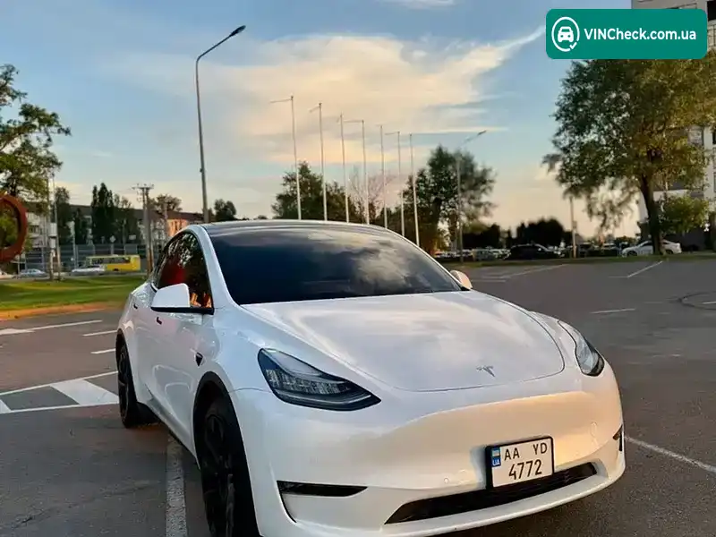 Tesla Model Y 2022, фото з оголошення 1 з 15, VIN 7SAYGDEE5NA017105