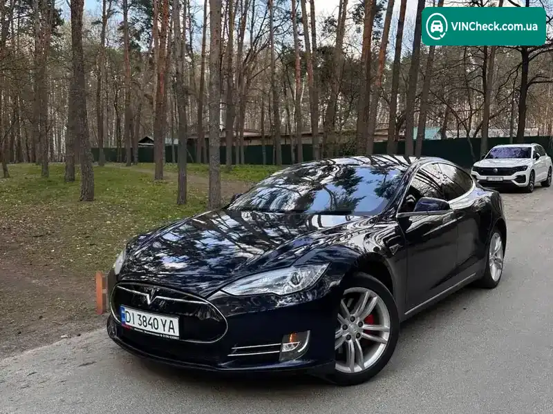 Tesla Model S 2013, фото з оголошення 1 з 12, VIN 5YJSA1CG9DFP09375