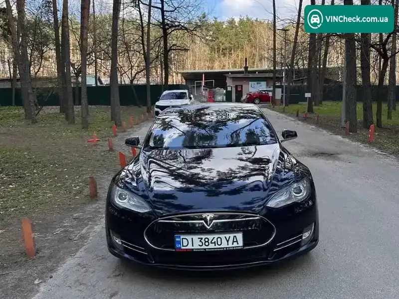 Tesla Model S 2013, фото з оголошення 2 з 12, VIN 5YJSA1CG9DFP09375