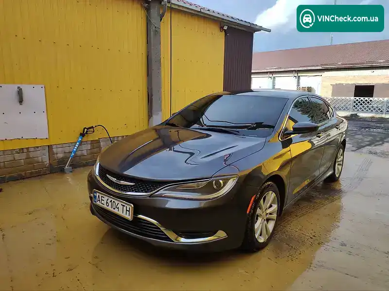 Chrysler 200 2015, фото з оголошення 2 з 15, VIN 1C3CCCAB6GN104354