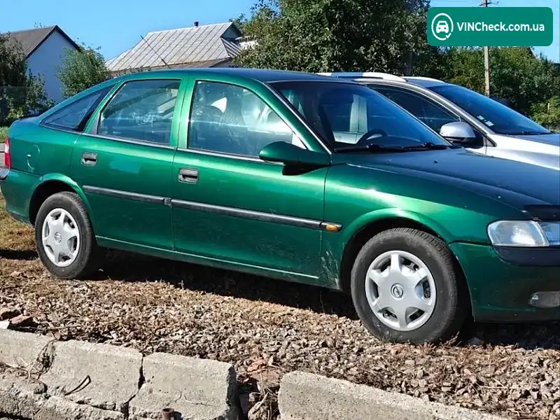 Opel Vectra 1997, фото з оголошення 2 з 11, VIN W0L000038V5250901