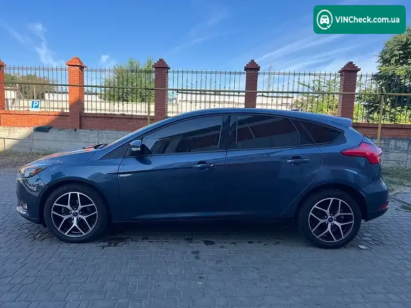 Ford Focus 2018, фото з оголошення 2 з 20, VIN 1FADP3M26JL255820