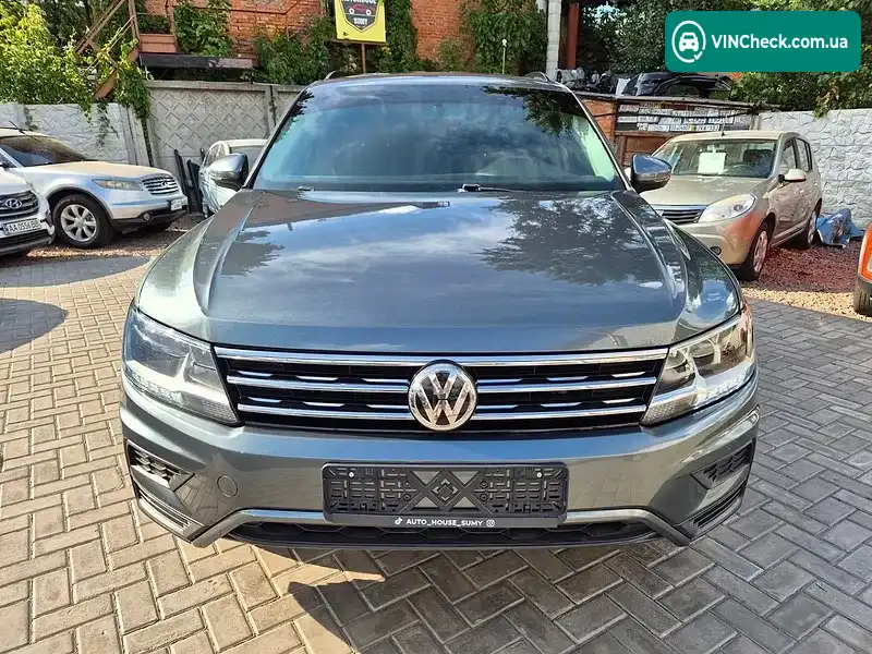Volkswagen Tiguan 2020, фото з оголошення 2 з 20, VIN 3VV1B7AX4MM005760