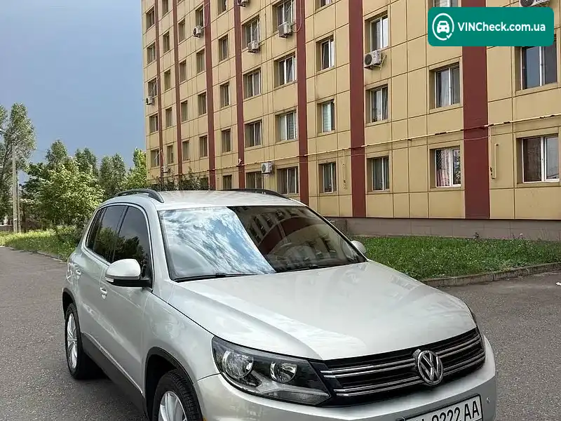 Volkswagen Tiguan 2011, фото з оголошення 1 з 13, VIN WVGBV7AXXCW520167