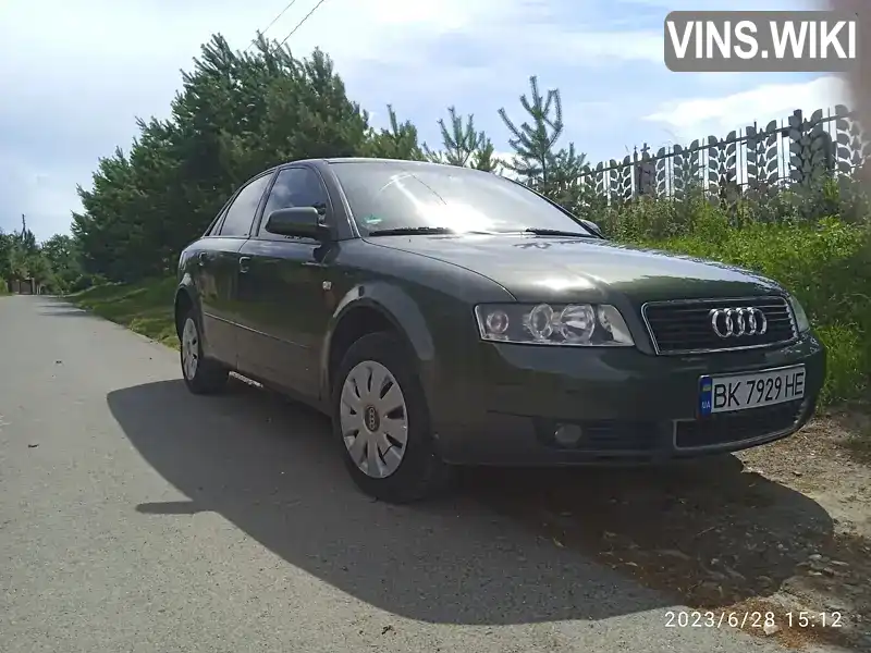 Audi A4 2001, фото з оголошення 1 з 6, VIN WAUZZZ8E02A033690