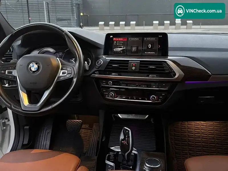 BMW X3 2018, фото з оголошення 2 з 20, VIN 5UXTR9C58KLE15794