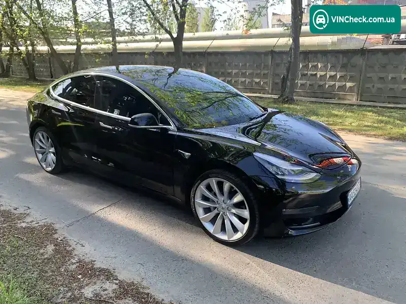 Tesla Model 3 2019, фото з оголошення 1 з 20, VIN 5YJ3E1EA4KF395231