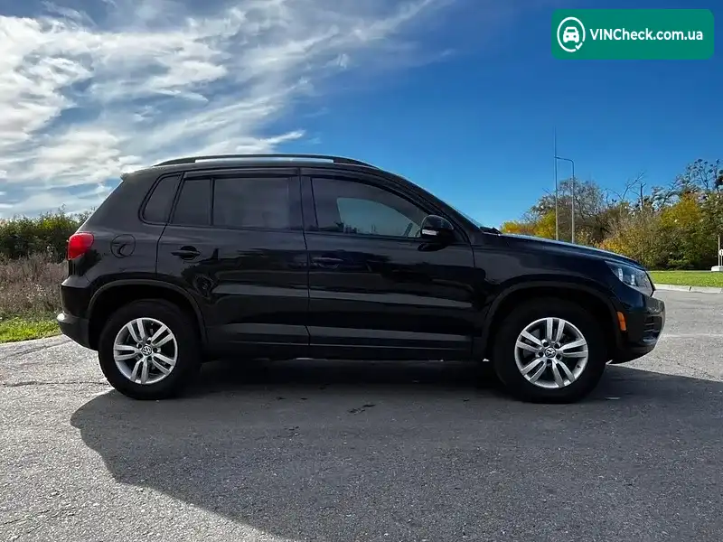 Volkswagen Tiguan 2015, фото з оголошення 1 з 16, VIN WVGBV7AX4FW578649