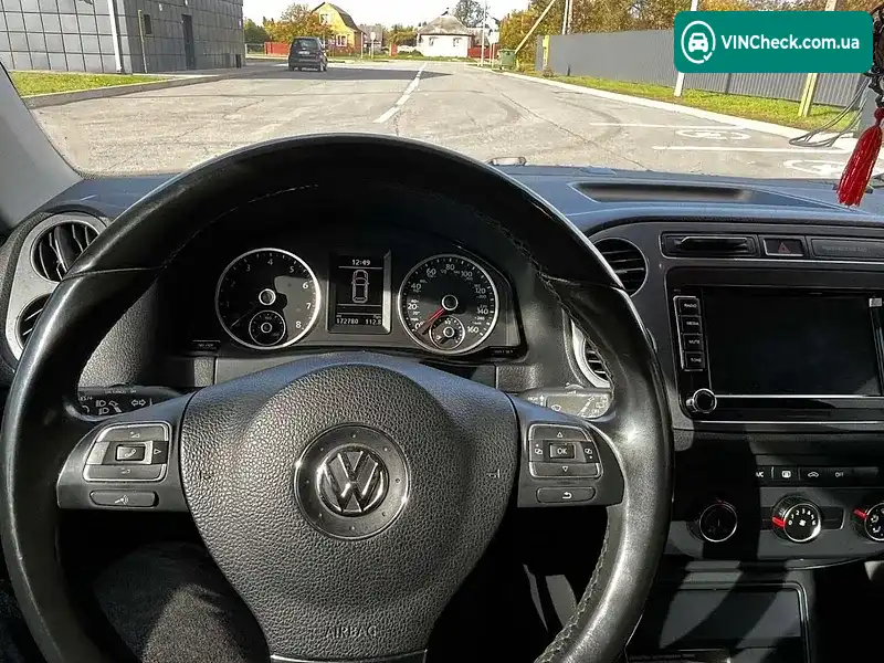 Volkswagen Tiguan 2015, фото з оголошення 2 з 16, VIN WVGBV7AX4FW578649