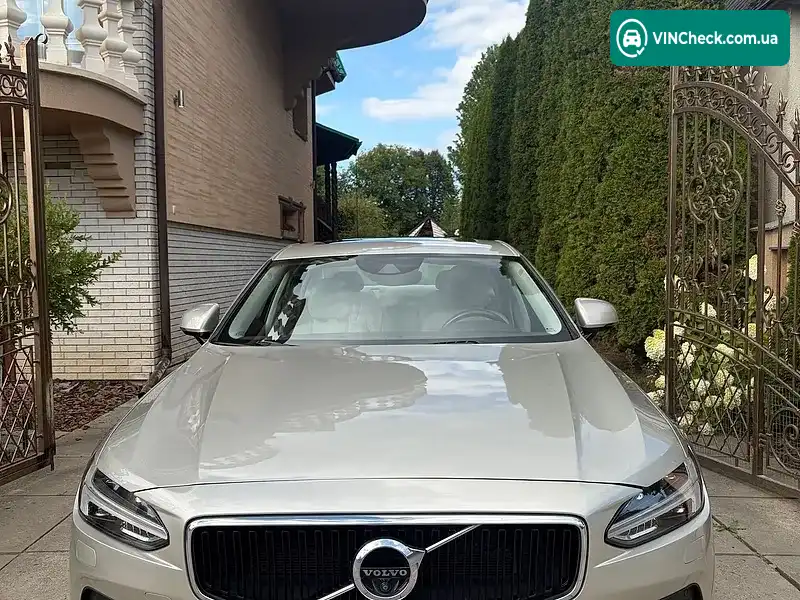 Volvo S90 2017, фото з оголошення 2 з 20, VIN LVY982AK8JP023703