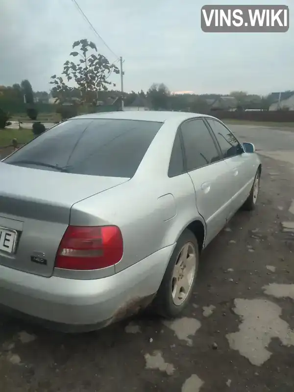 Audi A4 1999, фото з оголошення 2 з 6, VIN WAUZZZ8DZXA325542