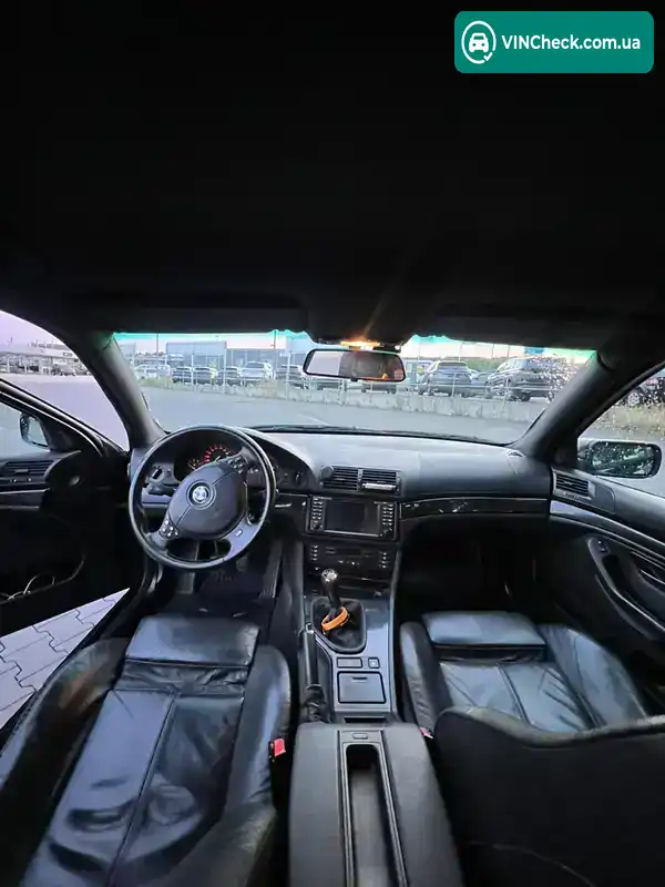 BMW 5 Series 1999, фото з оголошення 2 з 13, VIN WBADM11000GP08358