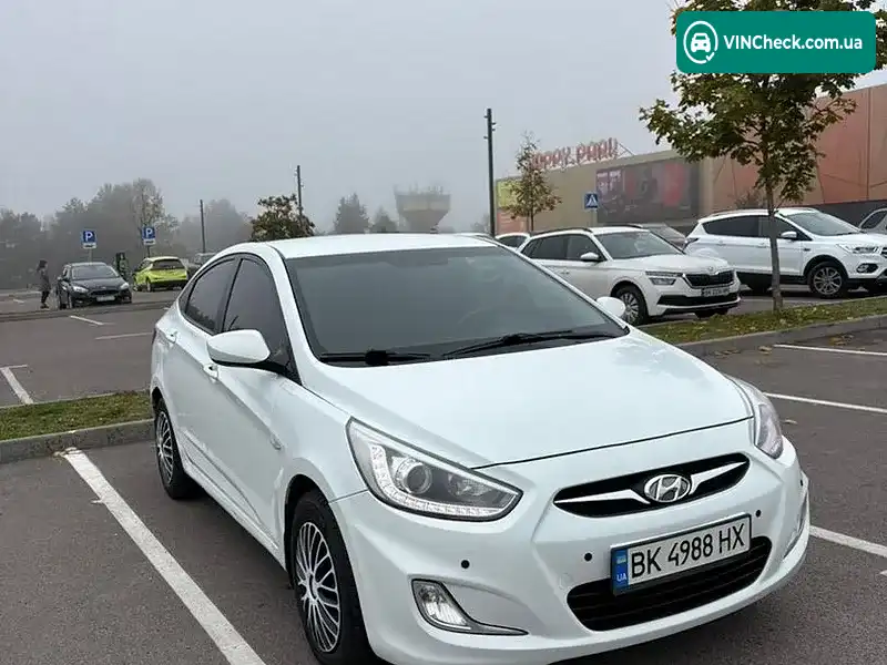 Hyundai Accent 2013, фото з оголошення 2 з 20, VIN Z94CU41CBDR278584