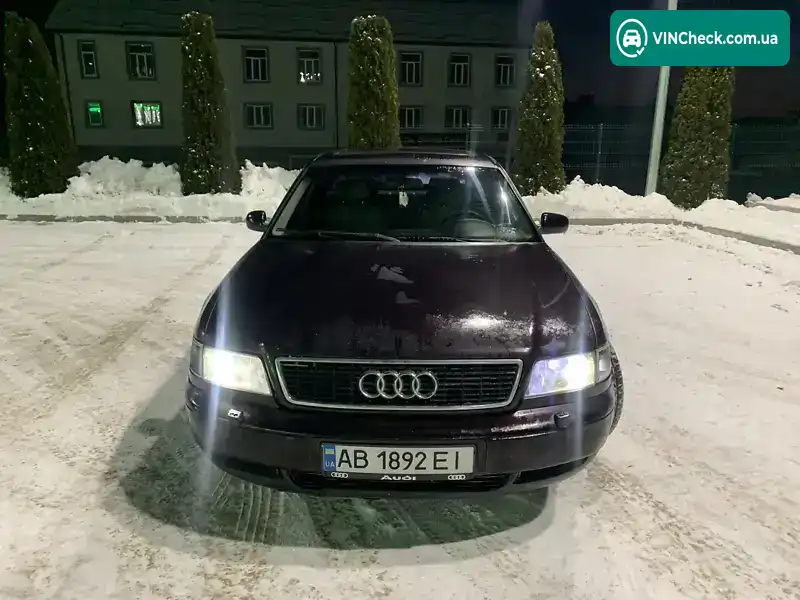 Audi A8 1998, фото з оголошення 2 з 14, VIN WAUZZZ4DZWN005613