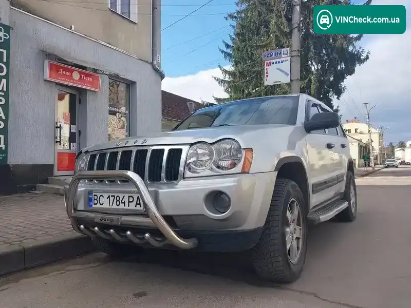 Jeep Grand Cherokee 2005, фото з оголошення 2 з 21, VIN 1J4GR48K15C680573
