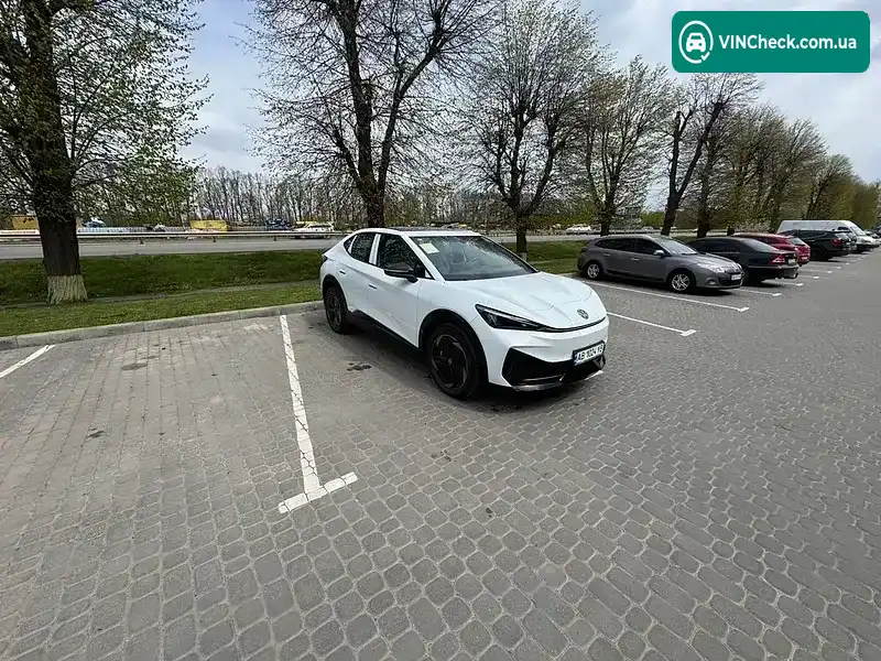 Volkswagen ID. UNYX 2025, фото з оголошення 1 з 21, VIN HVWJA1ER2S1203133