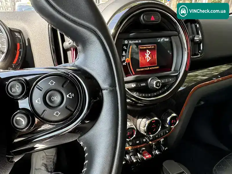 MINI Countryman 2018, фото з оголошення 2 з 20, VIN WMWYU510703E92754