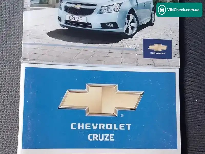 Chevrolet Cruze 2011, фото з оголошення 2 з 20, VIN KL1JF69E9BK153447