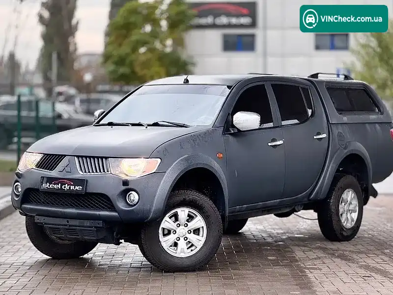 Mitsubishi L 200 2011, фото з оголошення 1 з 14, VIN MMCJNKB40BDZ26408