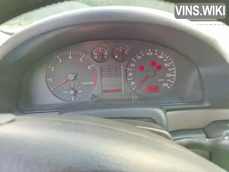 Audi A4 1998, фото з оголошення 2 з 12, VIN WAUZZZ8DZWA156773
