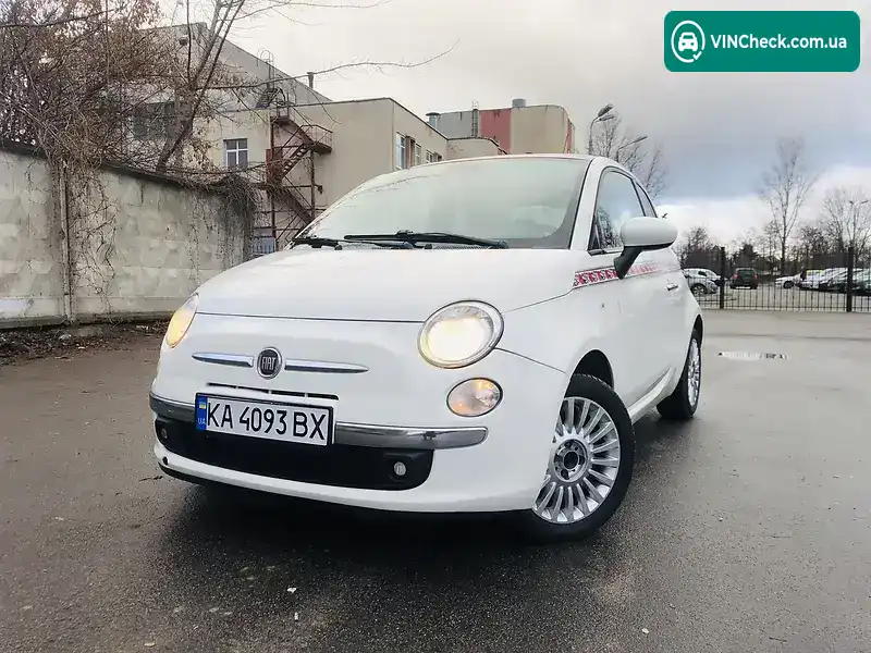 Fiat 500 2010, фото з оголошення 2 з 20, VIN ZFA31200000623711