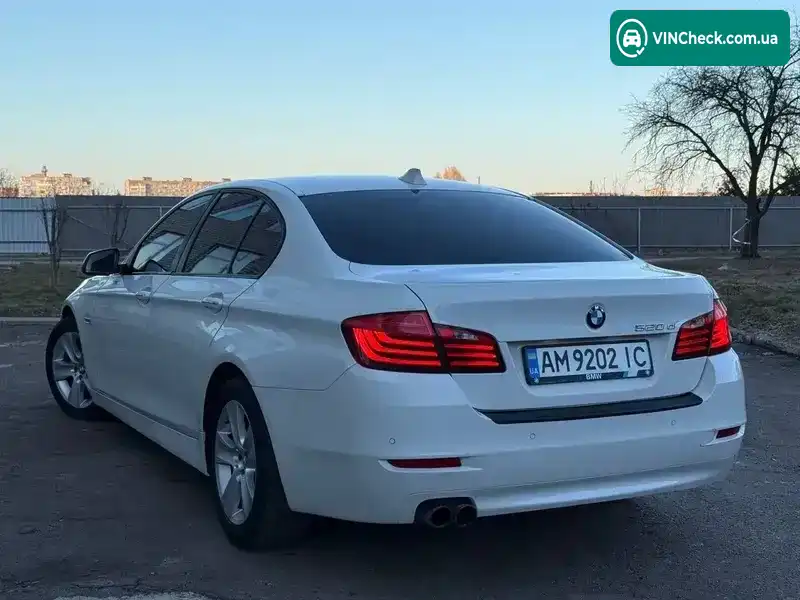 BMW 5 Series 2014, фото з оголошення 2 з 21, VIN X4X5C39490D433624