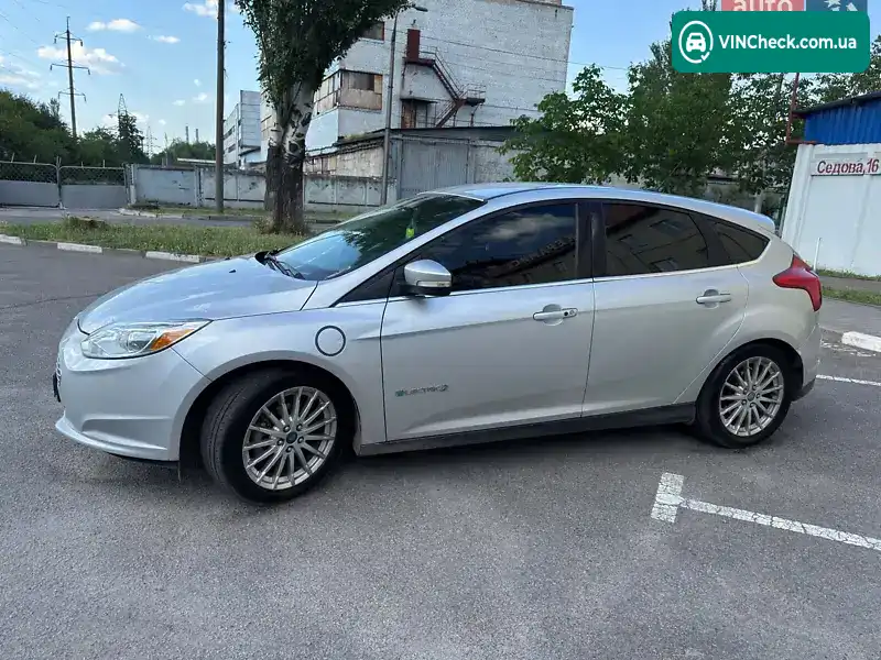 Ford Focus 2013, фото з оголошення 2 з 20, VIN 1FADP3R48EL211270