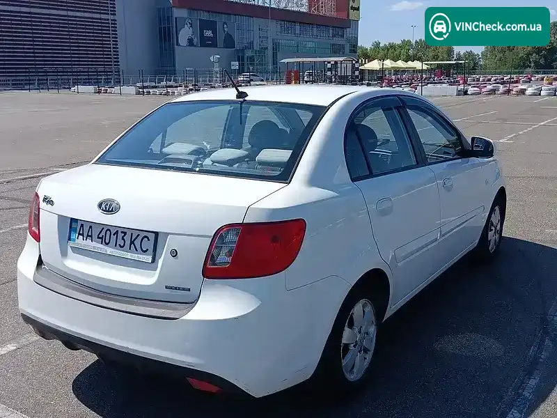 Kia Rio 2011, фото з оголошення 2 з 20, VIN KNADG411BC6862354