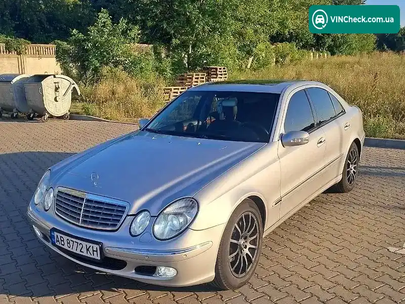 Mercedes-Benz E-Class 2004, фото з оголошення 1 з 20, VIN WDB2110061A427851