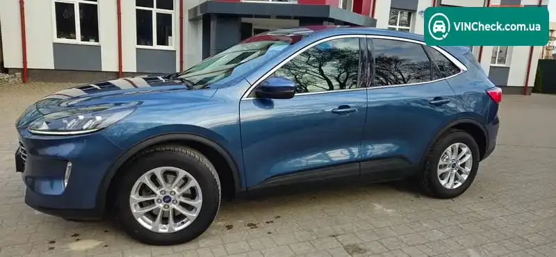 Ford Kuga 2020, фото з оголошення 2 з 20, VIN WF0FXXWPMFLK71507