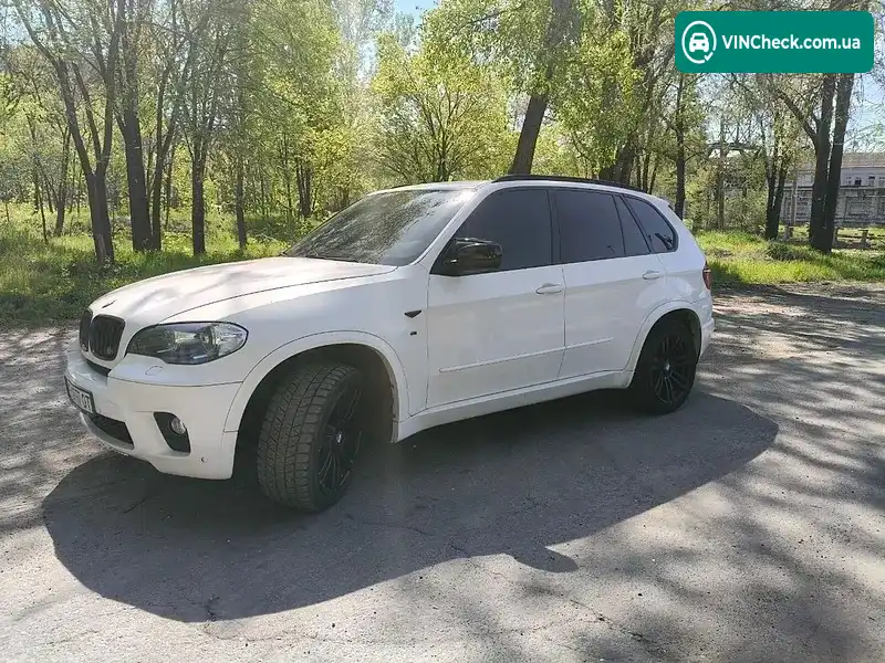 BMW X5 2013, фото з оголошення 2 з 20, VIN WBAZW410600C20416