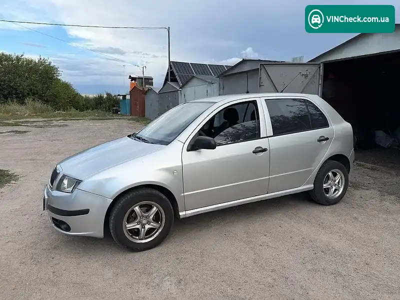Skoda Fabia 2006, фото з оголошення 2 з 9, VIN TMBPY46Y47B451247