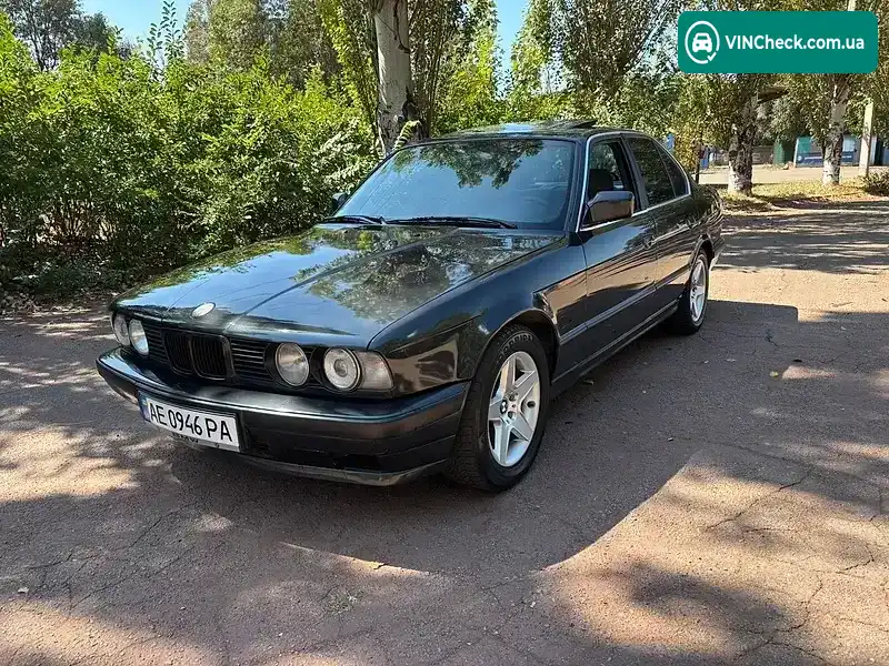 BMW 5 Series 1988, фото з оголошення 1 з 11, VIN WBAHB110903603235