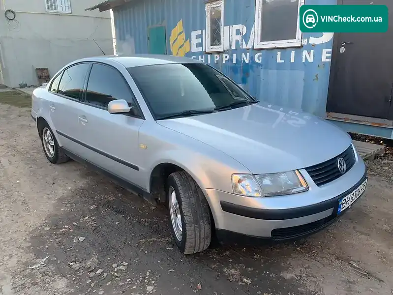 Volkswagen Passat 1999, фото з оголошення 1 з 6, VIN WVWZZZ3BZXP268990